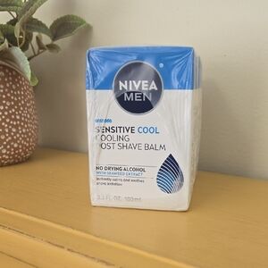 Nivea Men Sensitive Cool Shave Balm - Blue and White